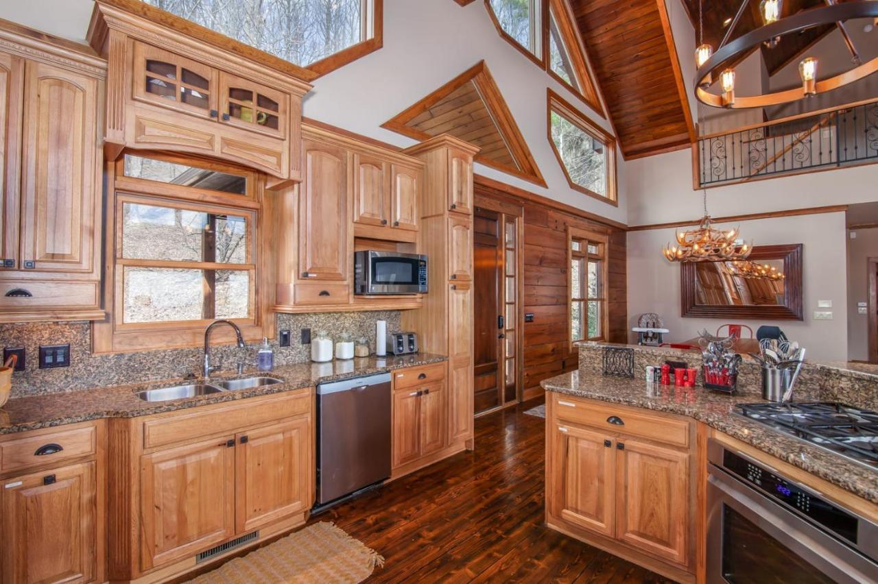 Blackberry Ridge Blowing Rock Exterior photo