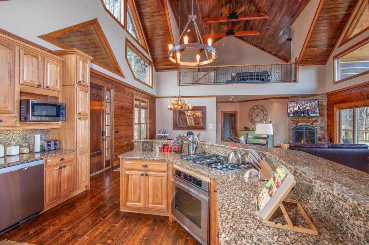 Blackberry Ridge Blowing Rock Exterior photo